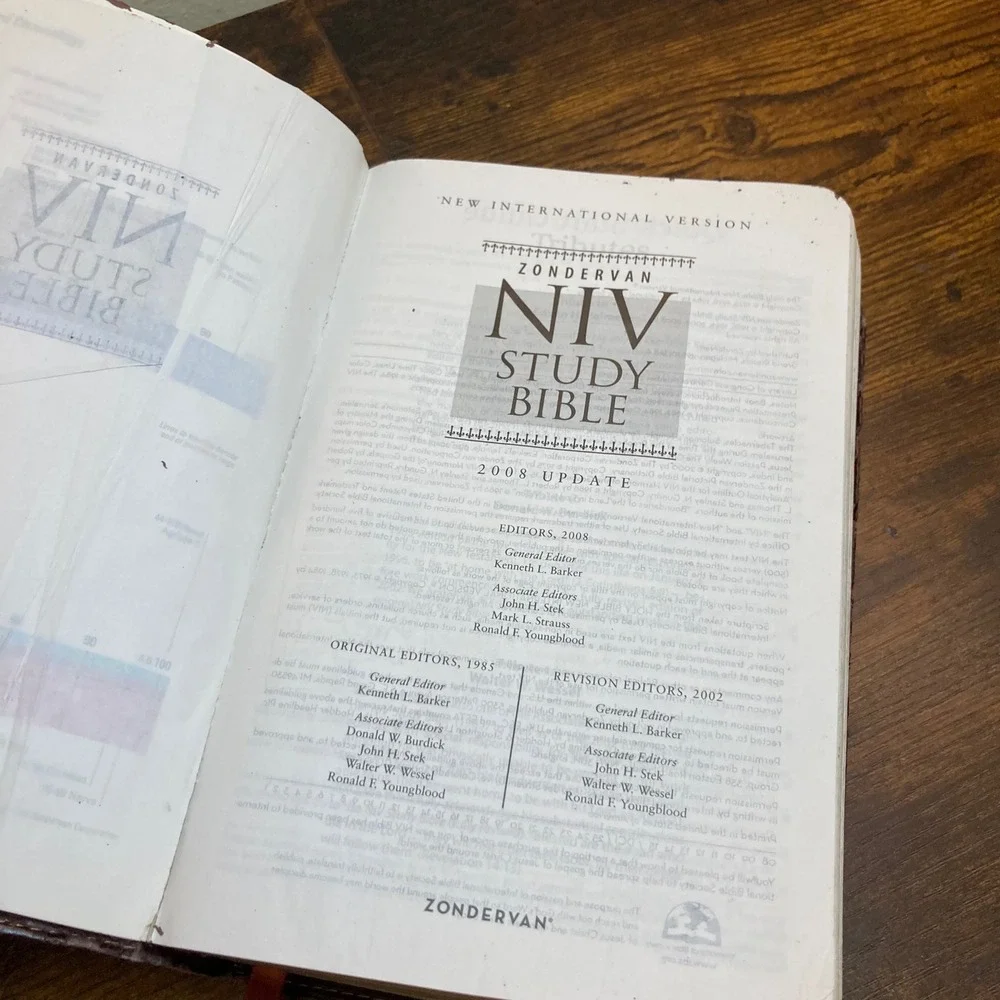Zondervan NIV Study Bible 2008 Update Brown Italian Duo-Tone Very Distressed